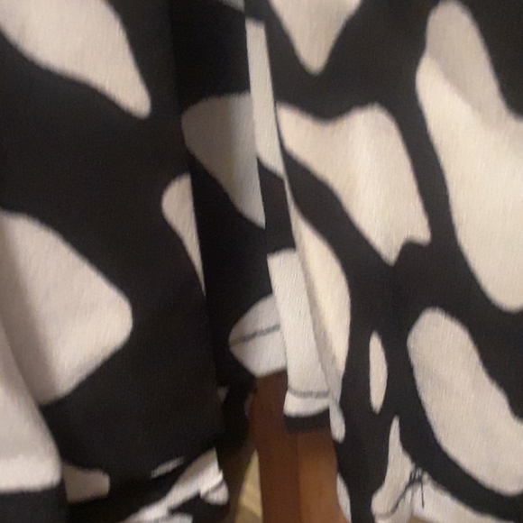 PLEATED MAXI SHIRT - Picture 5 of 11